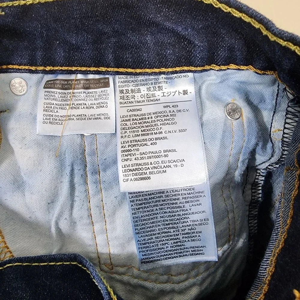 Levi's 550 dark wash relaxed fit jeans men's size‎ 40 X 30